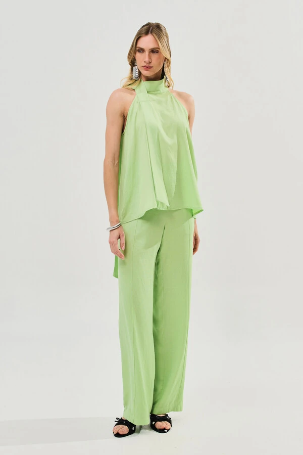 Conjunto de Blusa Regata Frente Única Faixa e Pantalona Nervura
