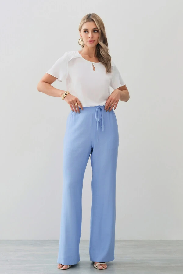 Calça Reta Cintura Elástico Laço Fino