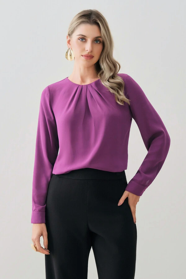 Blusa Manga Longa Punho Decote Pregas