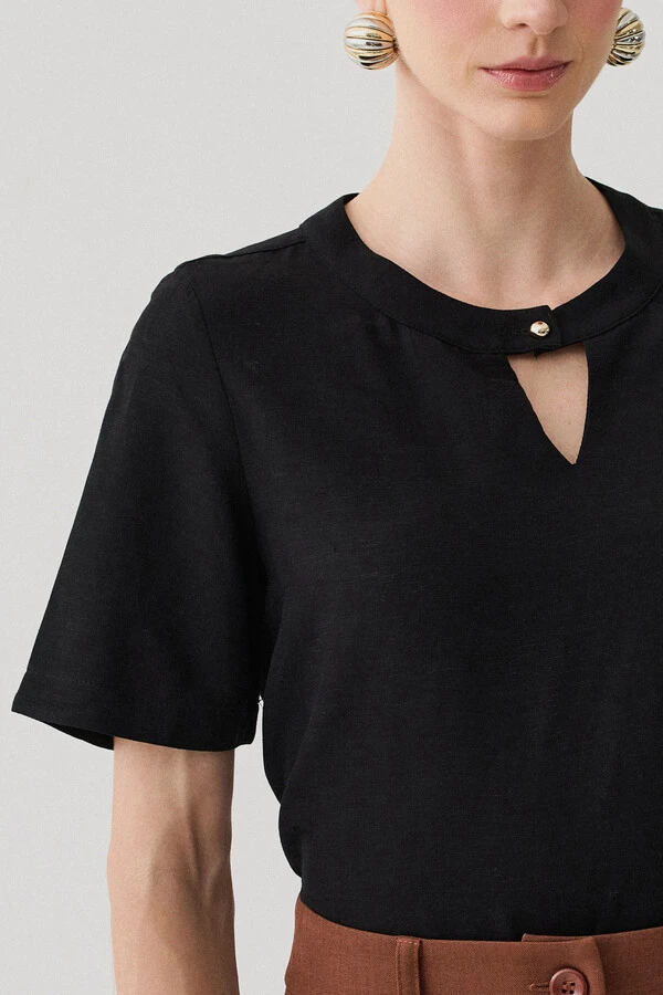Blusa Decote Redondo Gota Gold