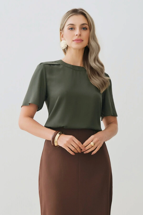 Blusa Decote Redondo Ombro Prega