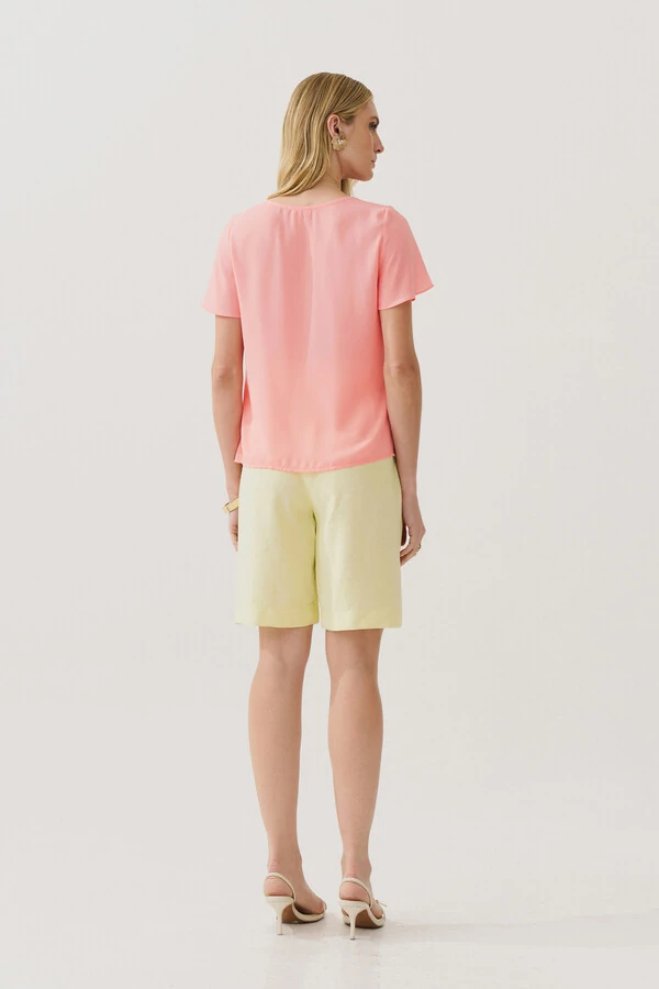 Blusa Decote Pregas