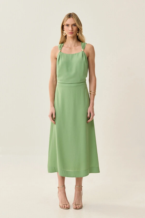 Conjunto de Blusa Regata Omro Gold e Saia Midi Evasê