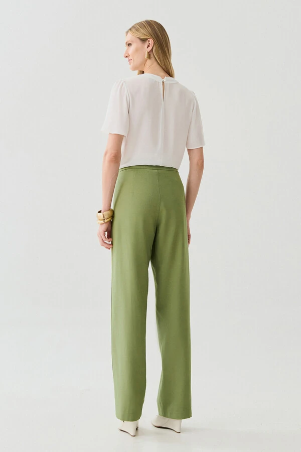 Calça Reta Botões Forrados Double