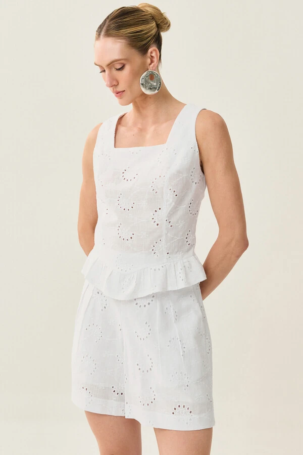 Conjunto de Laise de Algodão de Blusa regata Crop Decote Quadrado Babado e Shorts Pregas Double