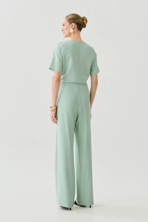 Conjunto de Alfaiataria de Blusa Decote V e Calça Wide Leg