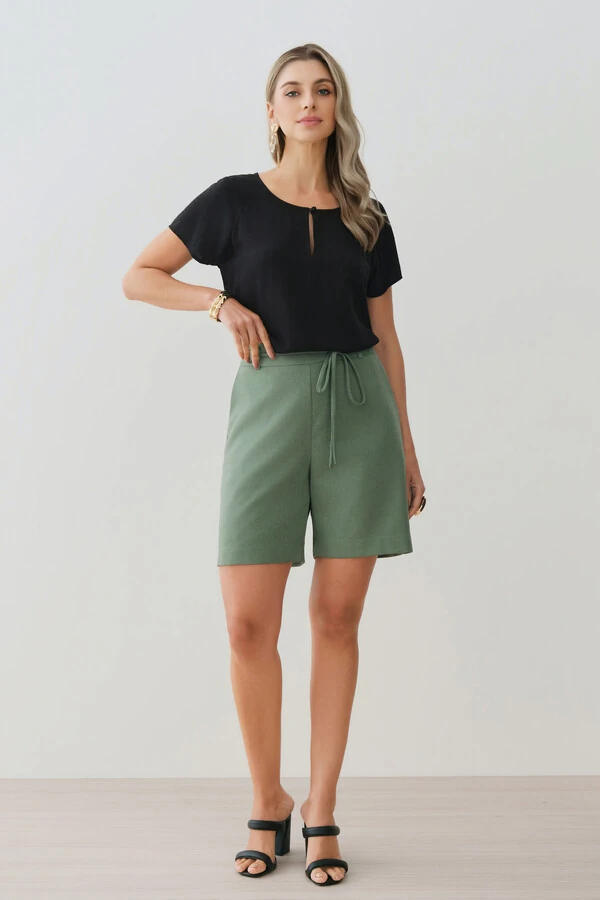 Blusa Manga Raglan Decote Gota Mini Botão Forrado