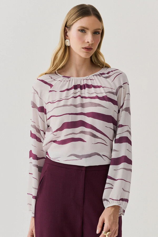 Blusa Zebra Abstrata Manga Longa Raglan Decote Franzido