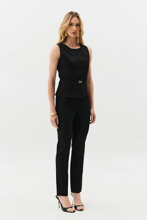 Conjunto de Alfaiataria de Blusa Regata Recorte Cinto Gold e Calça Reta