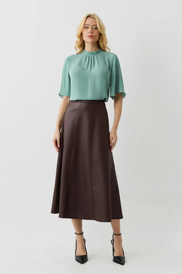 Blusa Manga Evasê Gola Baixa Pregas Triple Franzido