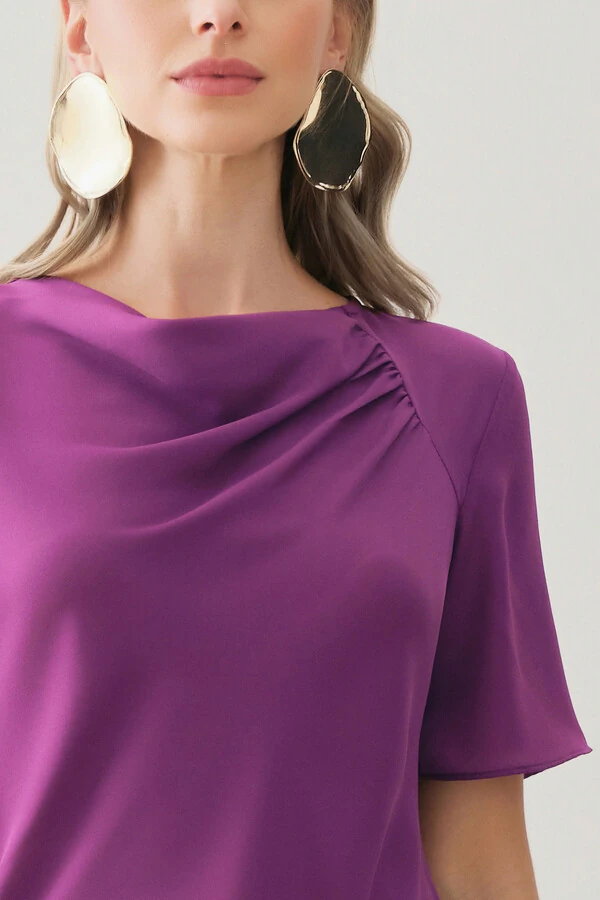 Blusa Assimétrica Manga Evasê Decote Drapeado Ombro Recorte Franzidos