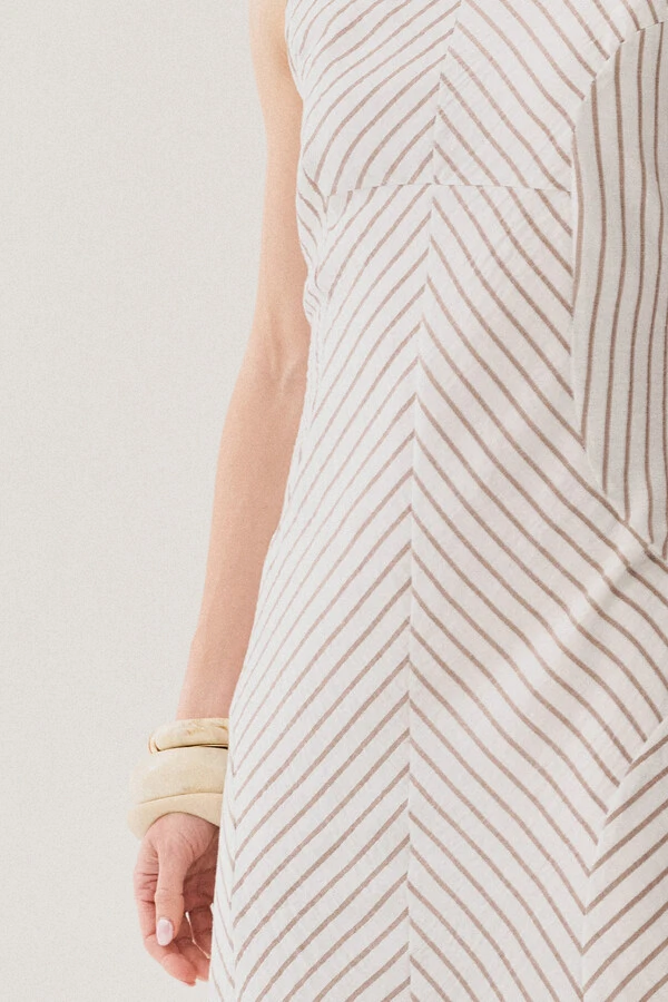 Vestido Midi Regata Listrado Recortes