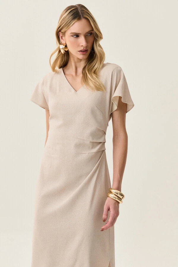 Vestido Midi Assimétrico de Linho Manga Morcego Decote V Lateral Pregas