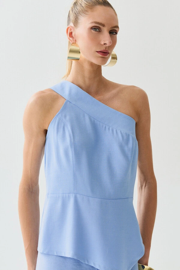 Conjunto de Blusa Regata Assimétrica Um Ombro Só Recorte Cintura e Calça Wide Leg Botão Forrado