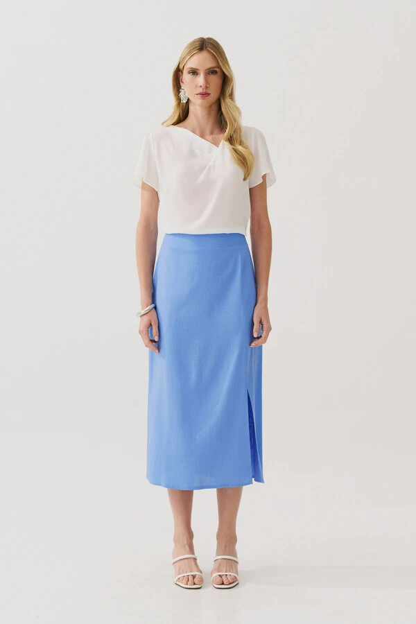 Blusa Decote V Assimétrico Pregas