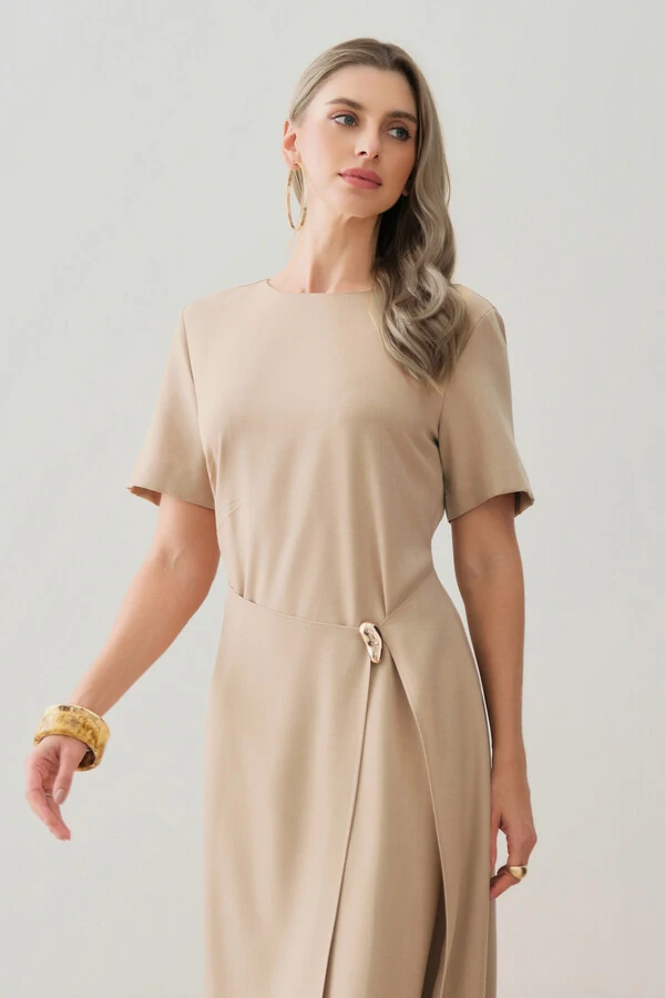 Vestido Midi de Alfaiataria Assimétrico Transpassado Pregas Gold