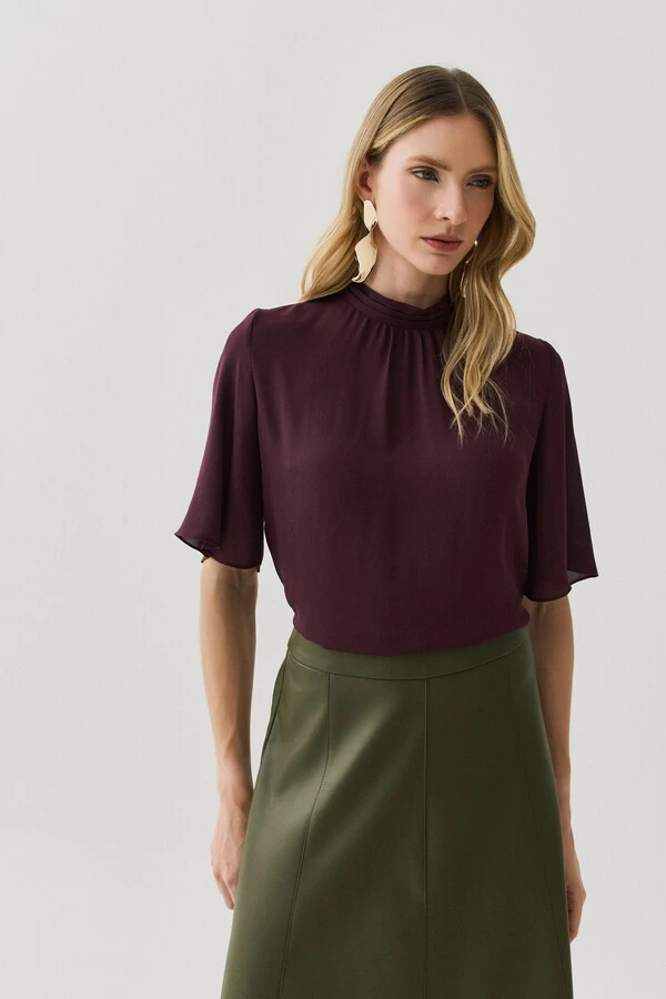 Blusa Manga Evasê Gola Baixa Pregas Triple Franzido