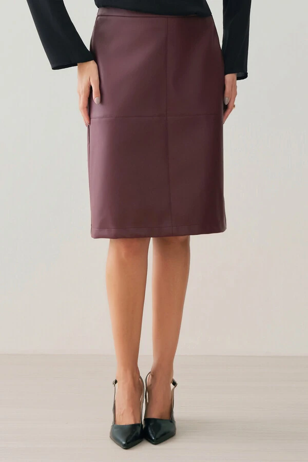 Saia de Couro Recortes