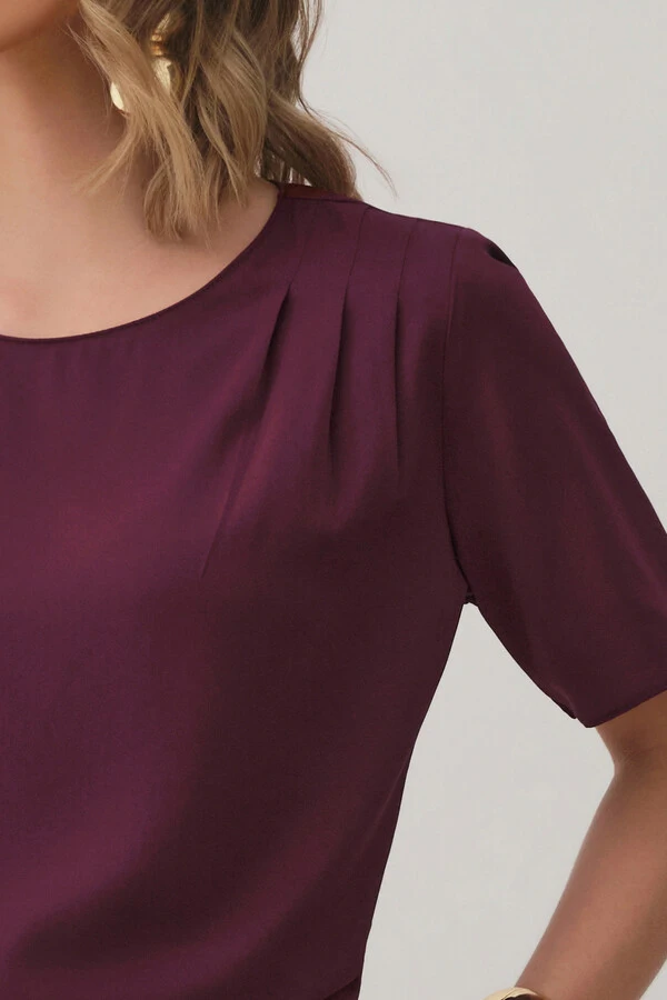 Blusa Assimétrica Pregas Ombro Esquerdo