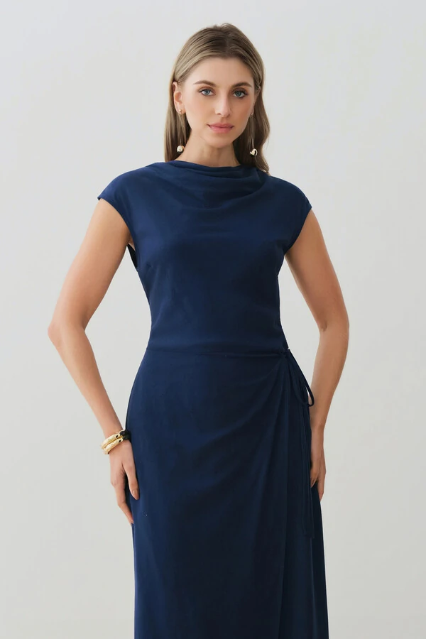 Vestido Midi Regata Transpassado Gola Drapeada Laço Lateral Drapeada