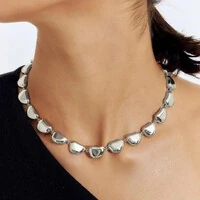 Colar ródio branco ovais curvos e lisos dispersos 50cm