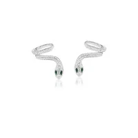 Brinco ear cuff ródio branco snake cravejado cristal com olho esmeralda