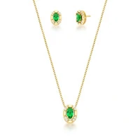 Conjunto dourado pingente oval esmeralda e cravejado com zircônia cristal