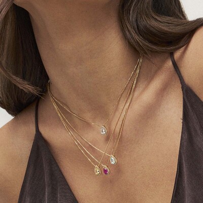 FotoColar dourado pingente gota rosa escuro com zircônia cristal entorno