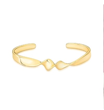 Foto Pulseira bracelete dourado liso com design torcido e curva suave