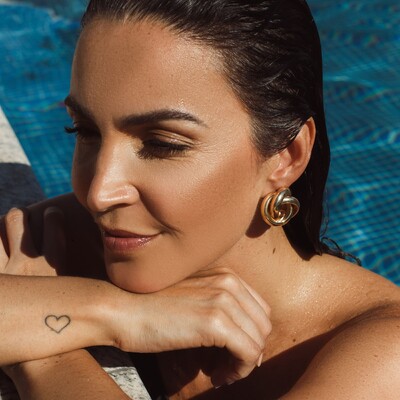 FotoBrinco dourado nó envolvente liso maxi