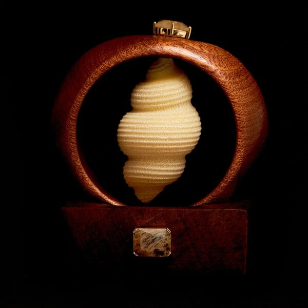 Pulseira bracelete madeira com pedra rutilo