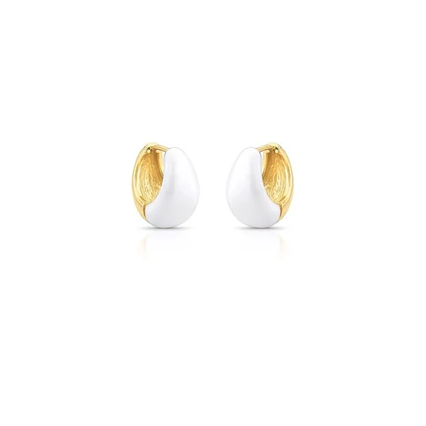 Brinco argola dourada abaulada esmaltada branca