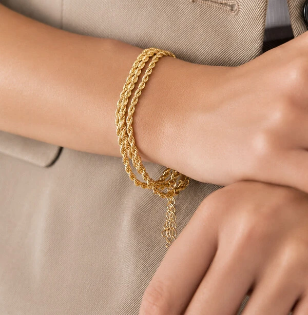 Pulseira dourada malha cordão baiano lisa 2mm