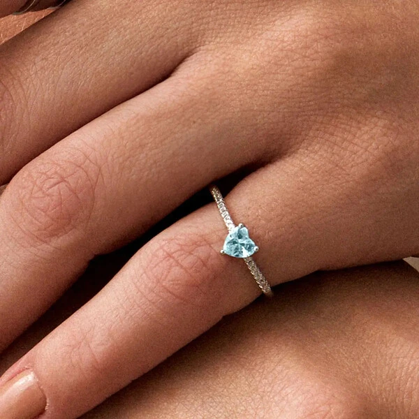 Anel ródio branco cristal coração água marinha