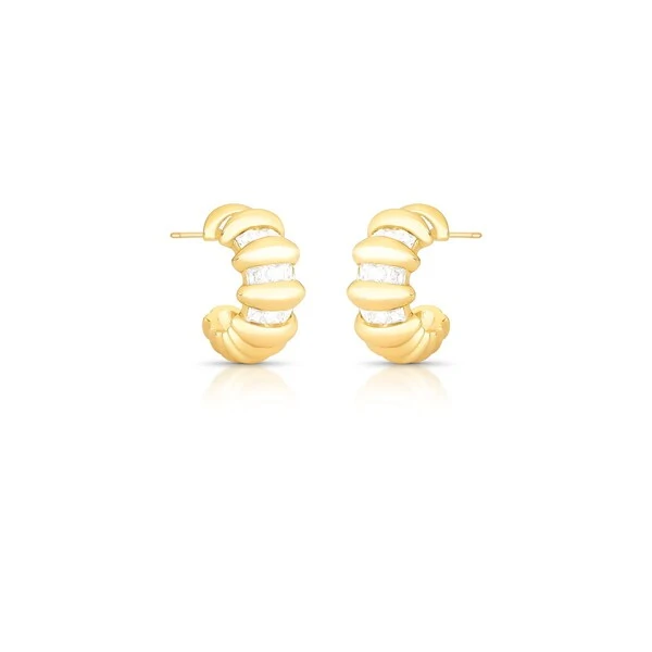 Brinco meia argola dourada detalhe zircônia com linhas lisas