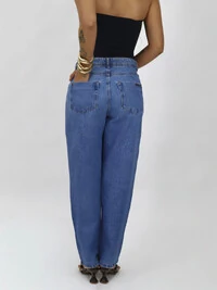 Calça Mom Cós Alto com Bainha