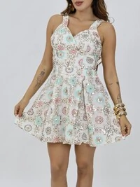 Vestido Curto com Pregas Bordado