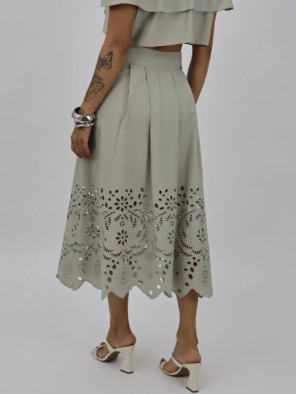 Saia Bordado Laise