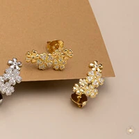 Earcuff Flores Cravejadas