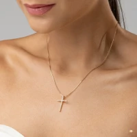 Gargantilha Crucifixo Cravejado com Zircônias