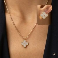 Conjunto Trevo Cravejado com Zircônias