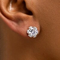 Brinco Flor de Zircônias Cravejadas