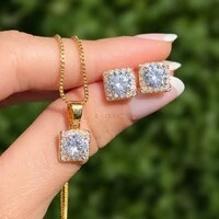 Conjunto Quadrado Cravejado com Zircônias