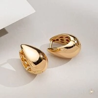 Argola Gota com Corações Vazados