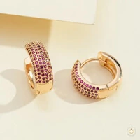 Argola Cravejada com Zircônias Coloridas