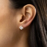 Conjunto Quadrado Cravejado com Zircônias