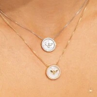 Colar Espírito Santo com Madrepérola