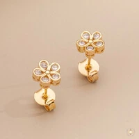 Brinco Florzinha com Zircônias
