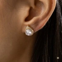 Brinco Gota com Zircônia Cristal e Cravação