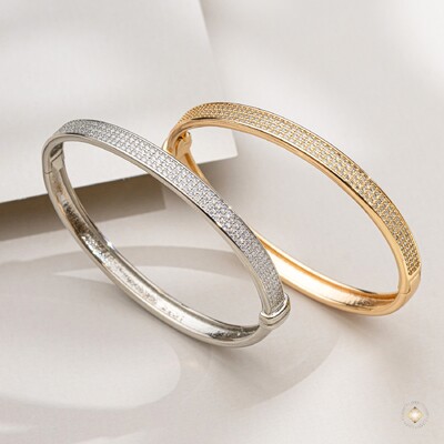 FotoBracelete Cravejado com Zircônias